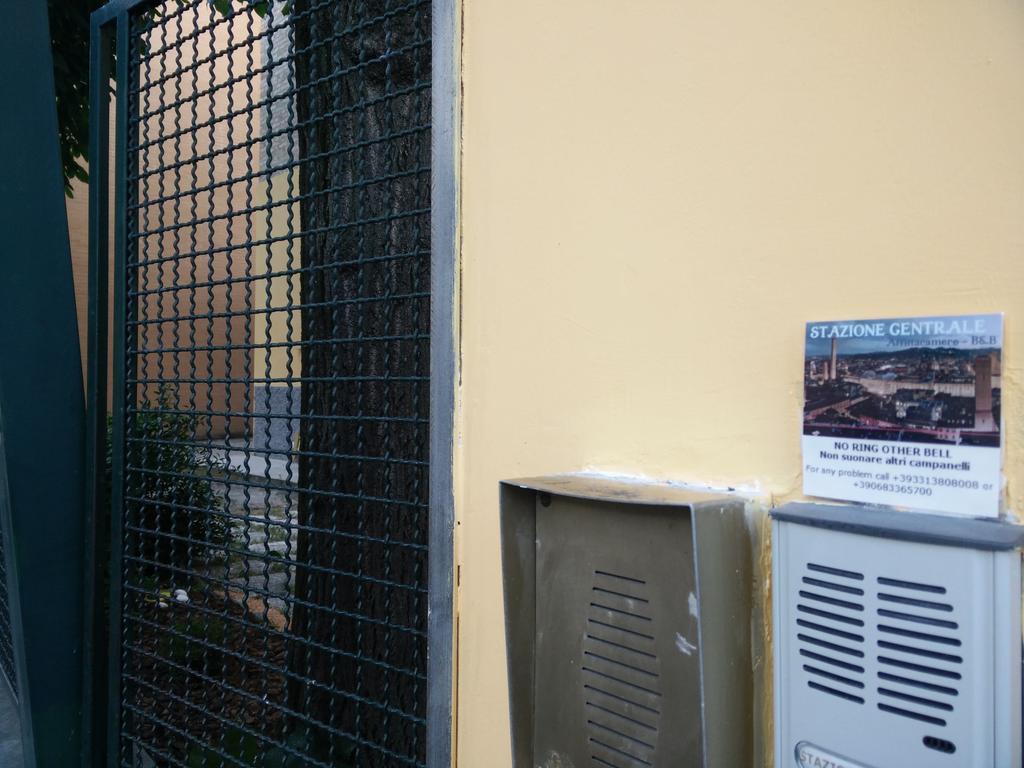 Stazione Centrale Bed & Breakfast Bologna Exterior photo