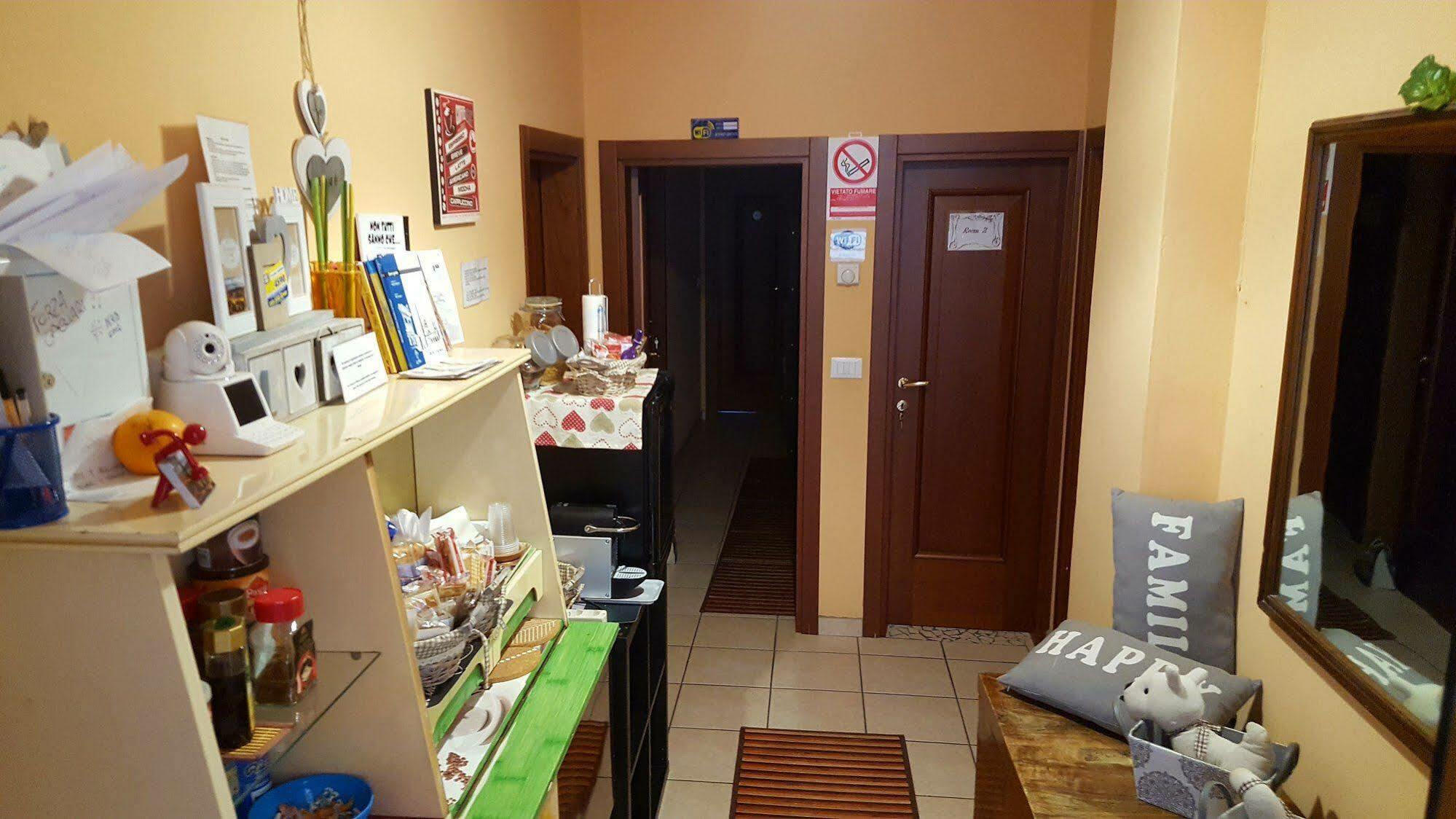 Stazione Centrale Bed & Breakfast Bologna Exterior photo