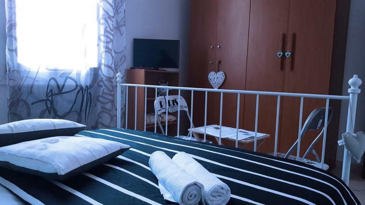 Stazione Centrale Bed & Breakfast Bologna Exterior photo